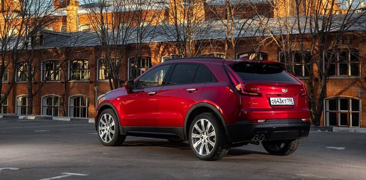 Cadillac XT4