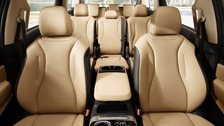 Интерьер KIA Carnival