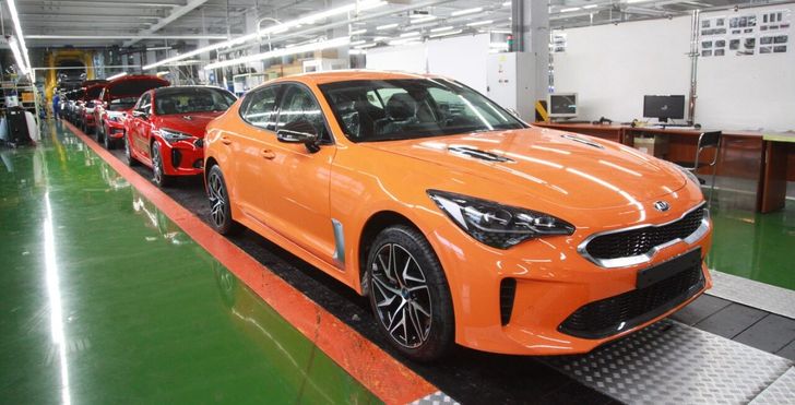 «Автотор» начал производство обновленного Kia Stinger