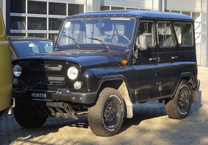 УАЗ «Хантер» стал лидером в рейтинге «суровых» российских внедорожников от Sina