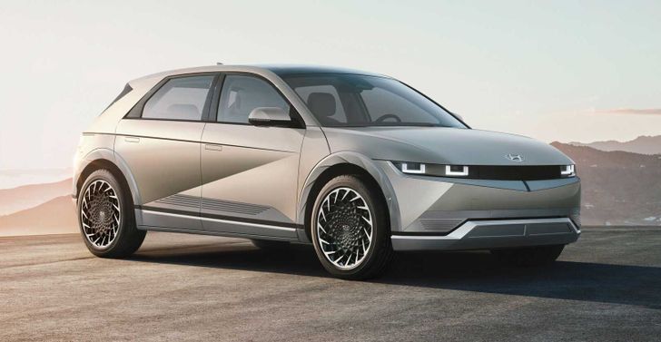 Электрический кроссовер Hyundai Ioniq 5 появится в России в 2022 году