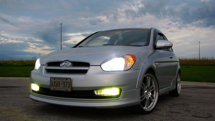 Автомобиль с нештатным ксеноном