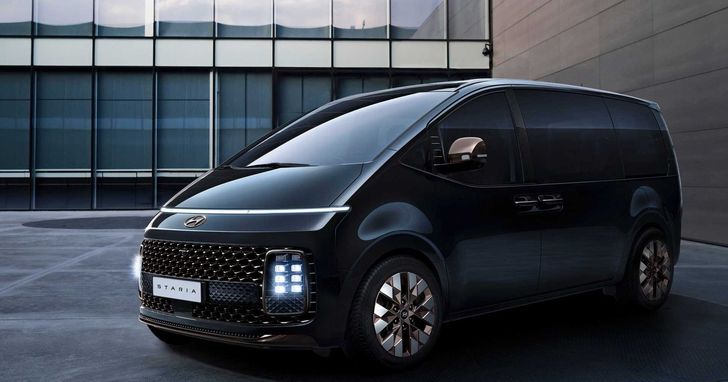 Hyundai Staria