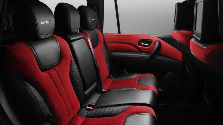 Интерьер Nissan Patrol Nismo
