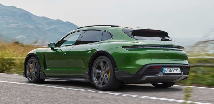 Porsche Taycan Cross Turismo