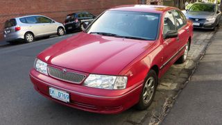 Праворульная Toyota Avalon