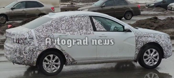 Прототип LADA Vesta FL