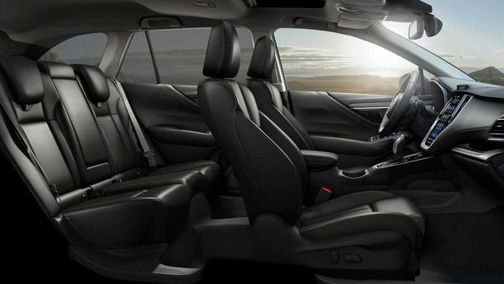 Салон европейского Subaru Outback