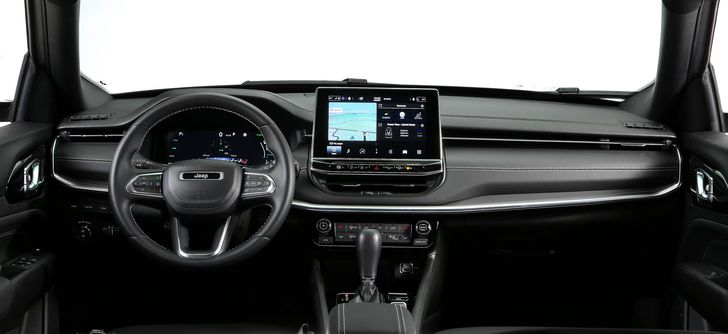 Интерьер Jeep Compass