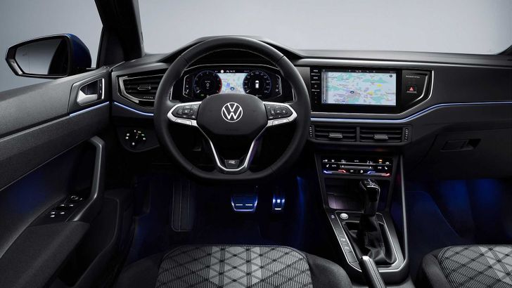 Интерьер Volkswagen Polo