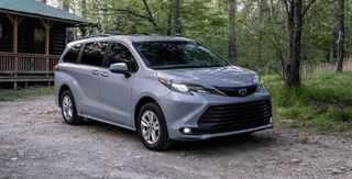 Toyota Sienna Woodland Special Edition