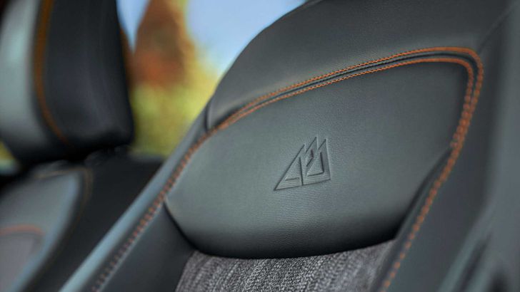 Интерьер Ford Explorer Timberline