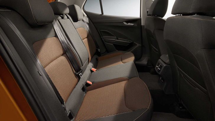 Интерьер Skoda Fabia