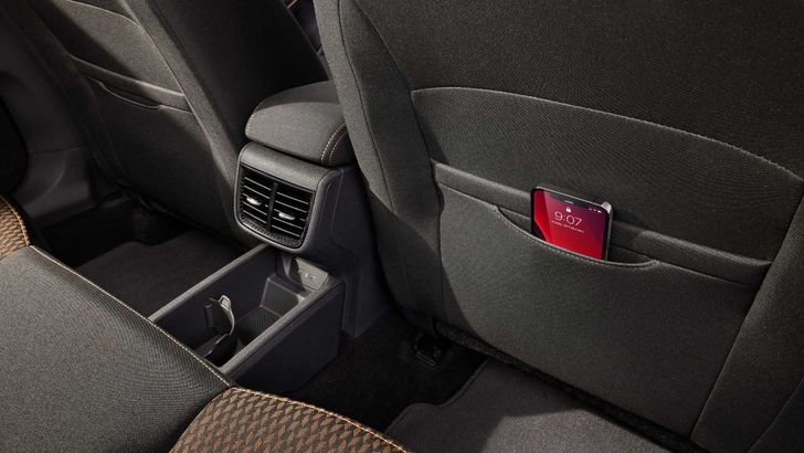 Интерьер Skoda Fabia