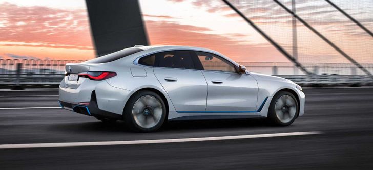 BMW i4