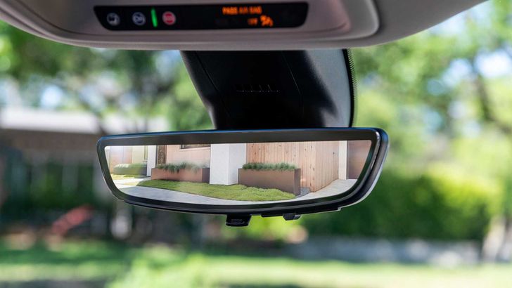 Интерьер Buick Enclave