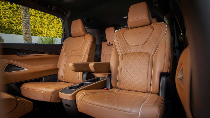 Интерьер Infiniti QX60