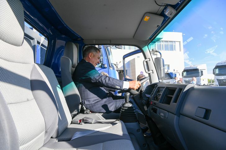 Интерьер КамАЗ «Компас»