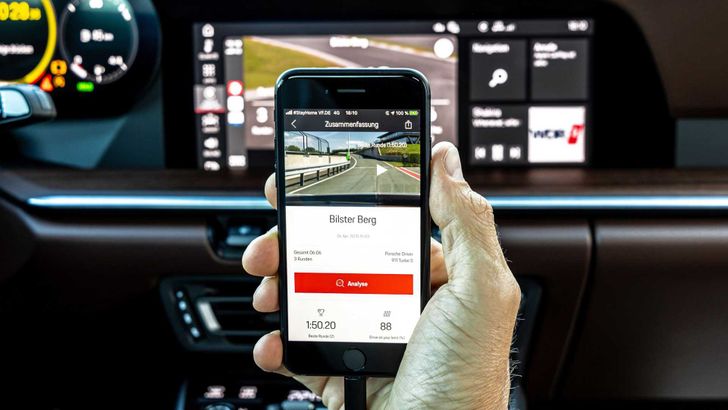 3 модели Porsche получат мультимедийную систему нового поколения в 2021 году