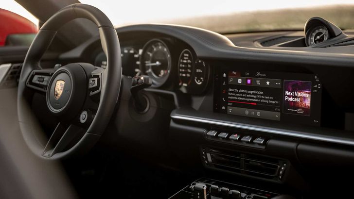 Новая медиасистема Porsche