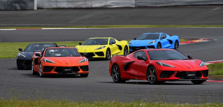 Праворульный Chevrolet Corvette