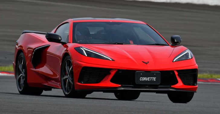 Праворульный Chevrolet Corvette