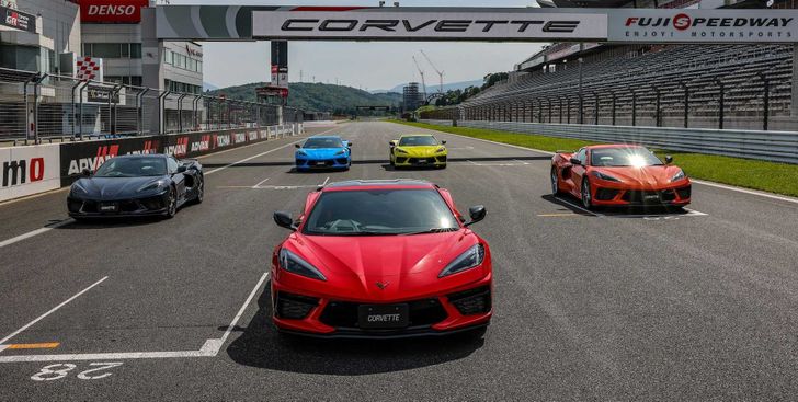 Праворульный Chevrolet Corvette