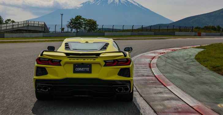 Праворульный Chevrolet Corvette