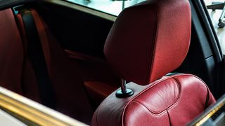 Сиденье автомобиля