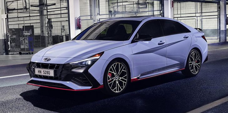 Hyundai представила новый мощный седан Elantra N 2022 года