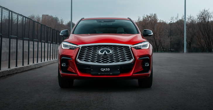 Infiniti QX55