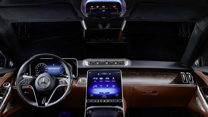 Интерьер Mercedes-Benz S680 Guard