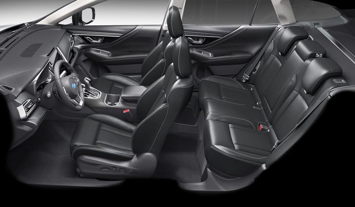 Интерьер Subaru Outback