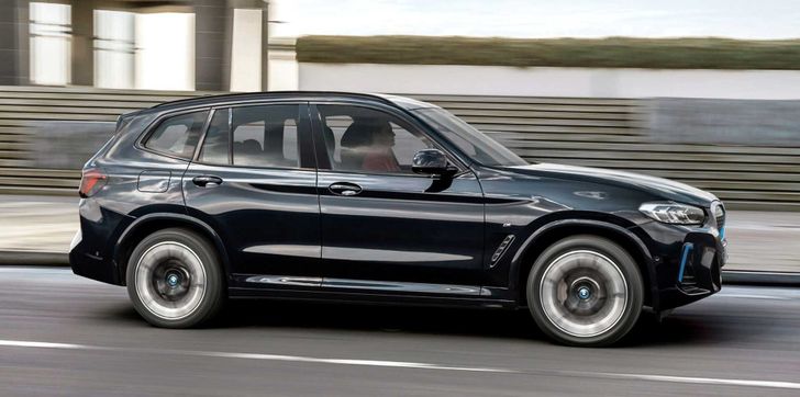 BMW iX3