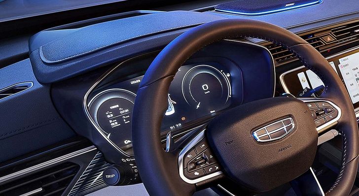 Интерьер Geely Boyue X