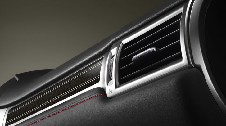 Интерьер Lexus GX 460