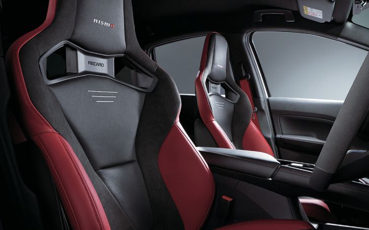 Интерьер Nissan Note Nismo