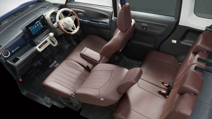 Интерьер Suzuki Wagon R Smile