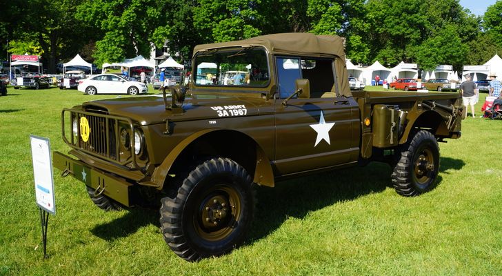 Kaiser Jeep M715
