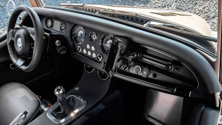 Интерьер Morgan Plus Four CT-X