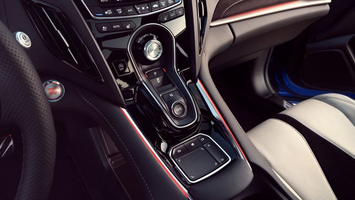 Интерьер Acura RDX