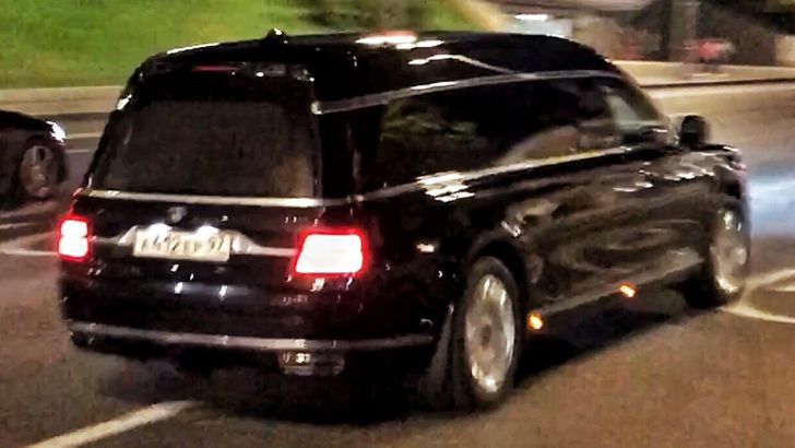 В Сети появились первые снимки катафалка «Лафет» на базе Aurus Senat