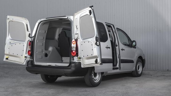 Грузопассажирский Peugeot Partner