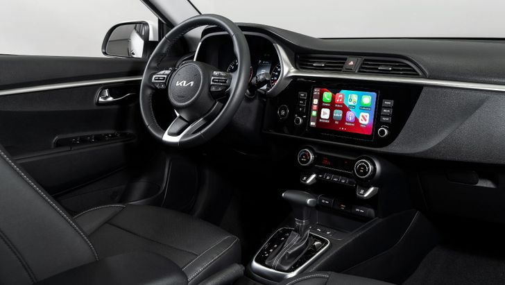 Интерьер Kia Rio