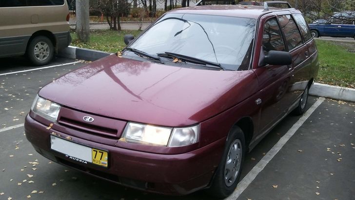 Lada 2111