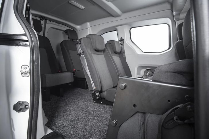 Пассажирский Peugeot Partner