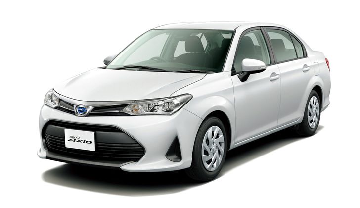 Салон Toyota Corolla Axio