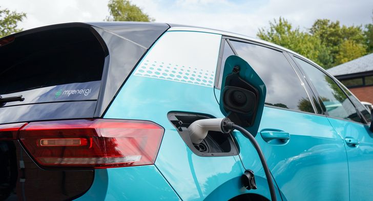 «Известия»: будущее российского рынка электромобилей остается под вопросом в 2022 году