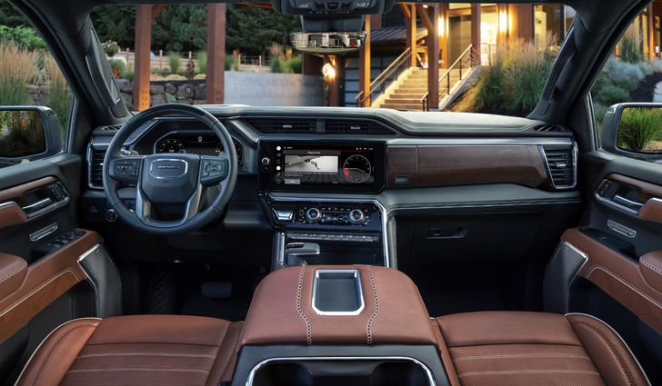 Интерьер GMC Sierra Denali Ultimate