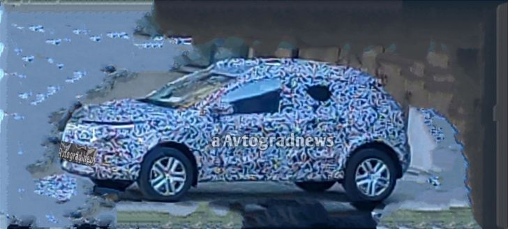 Компания Renault вывела на тесты хэтчбек Renault Sandero нового поколения для рынка России